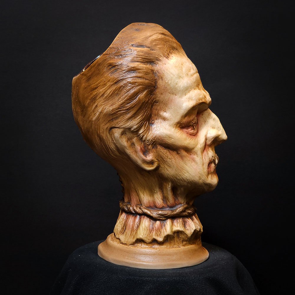 Shrunken Head of Peter Cushing - 6 - Image 3