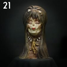 Horror Hostess - VH21